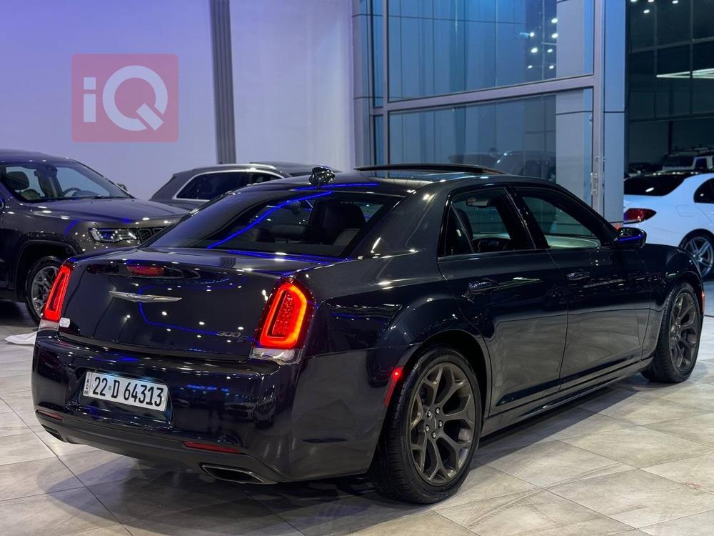 Chrysler 300